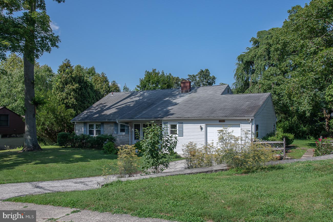 8805 Delphine Road Glenside, PA 19038 - Photo 3 of 27 Gallery Image 3