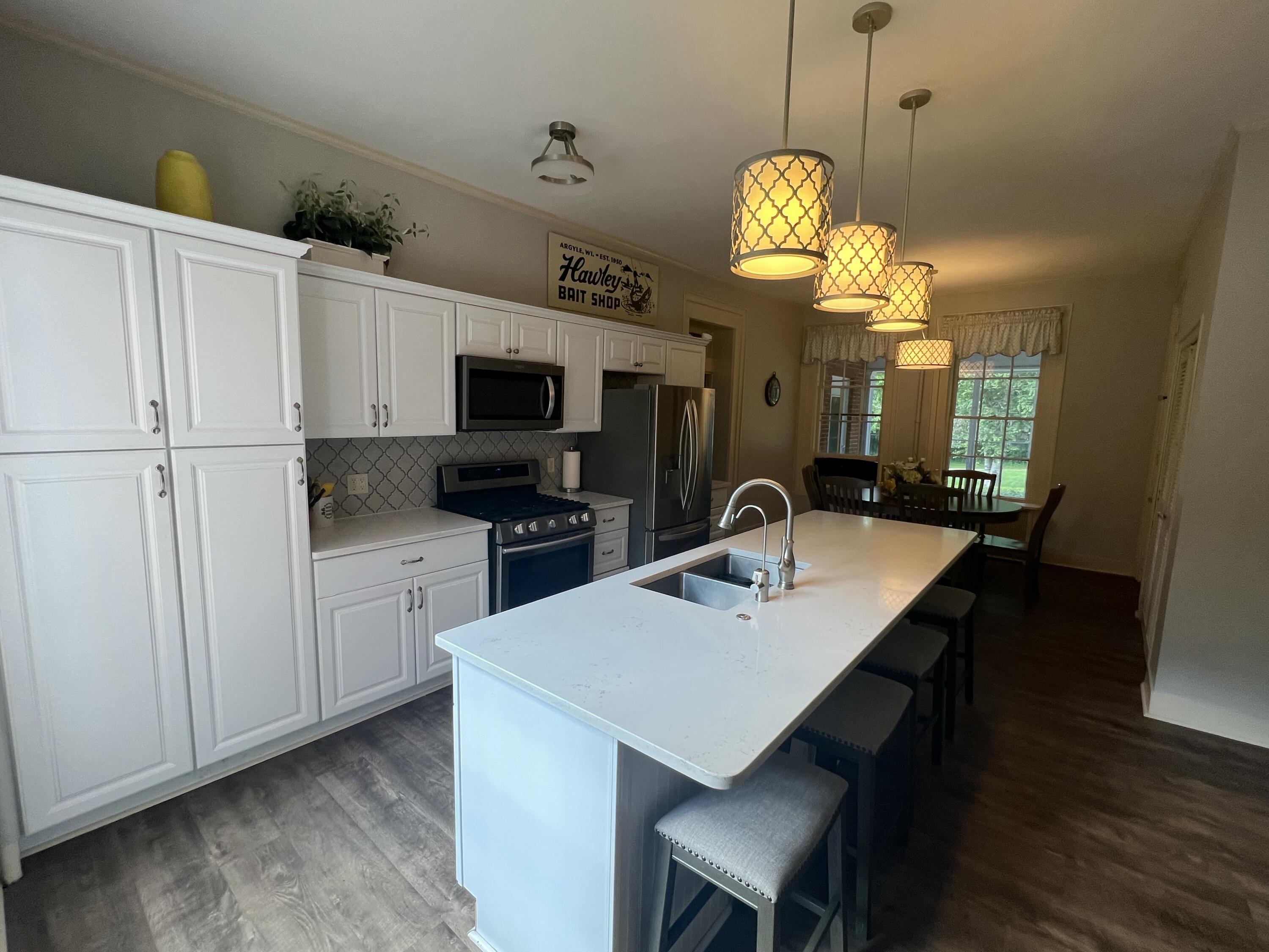 965 Racine Street Delavan, WI 53115 - Photo 30 of 47 Kitchen