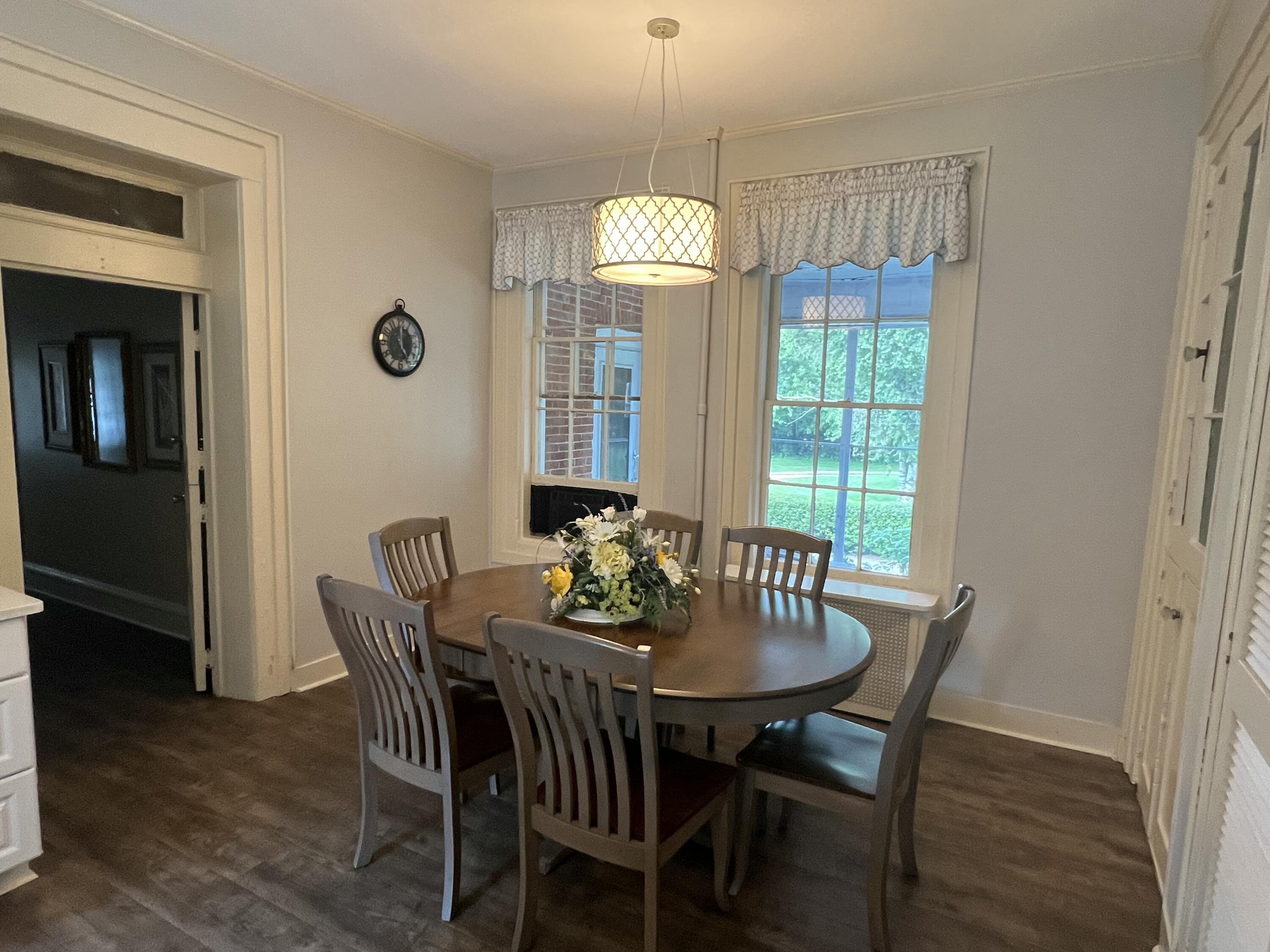 965 Racine Street Delavan, WI 53115 - Photo 41 of 87 Dinette Area