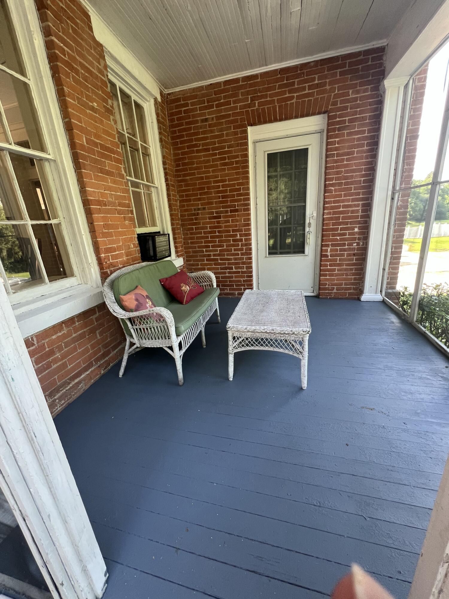 965 Racine Street Delavan, WI 53115 - Photo 9 of 47 Side Porch