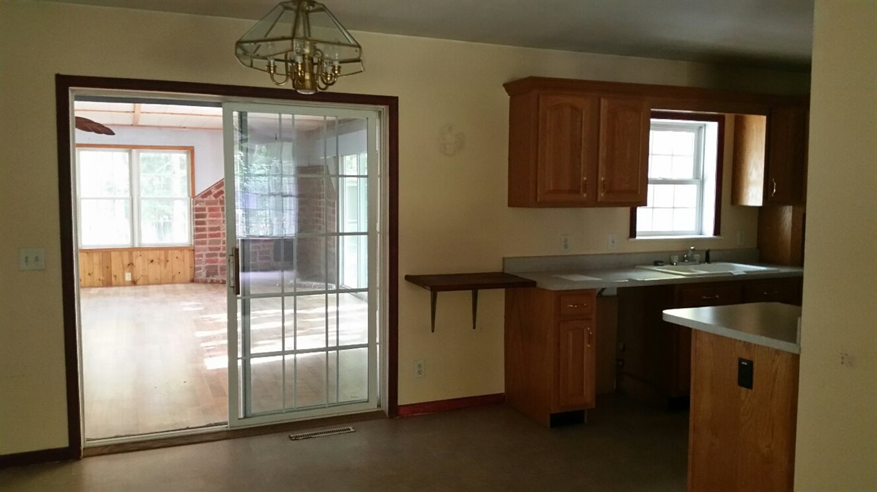480 Deer Run Road Cadillac, MI 49601 - Photo 6 of 21 1808243-5.JPG