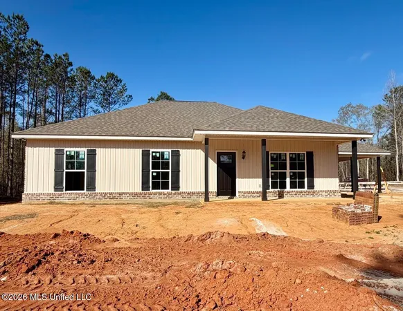$269,900 | 471 White Chapel Road, Carriere, MS 39426