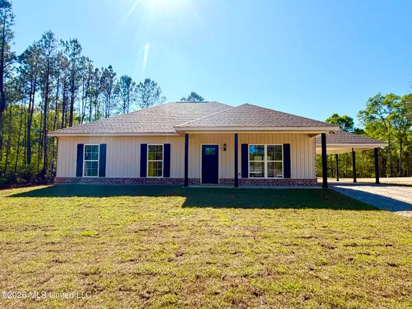 $259,900 | 471 White Chapel Road, Carriere, MS 39426