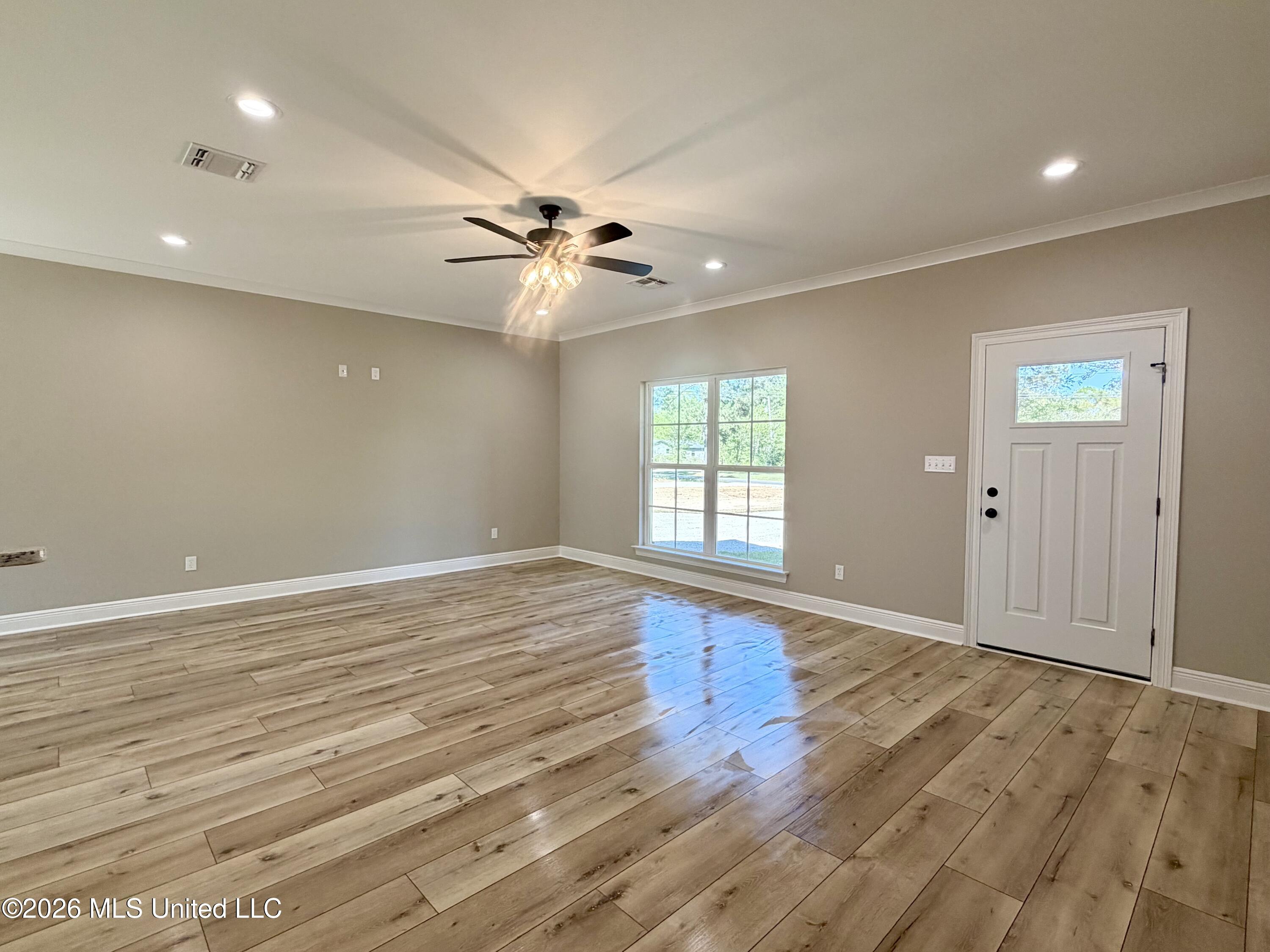 471 White Chapel Road Carriere, MS 39426 - Photo 5 of 27 IMG_0427