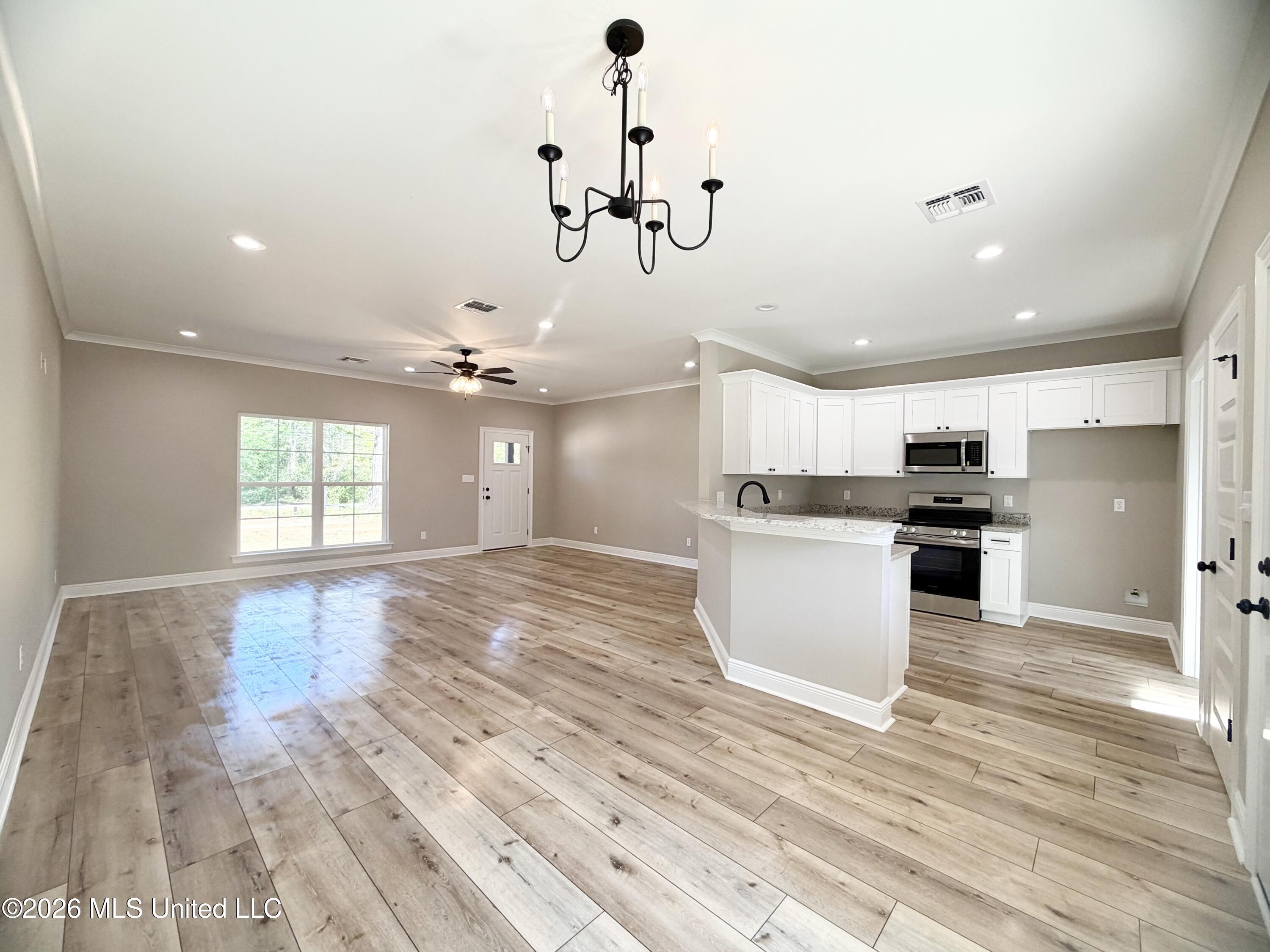 471 White Chapel Road Carriere, MS 39426 - Photo 10 of 27 IMG_0448