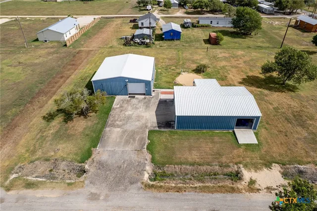 a view of a house with outdoor space