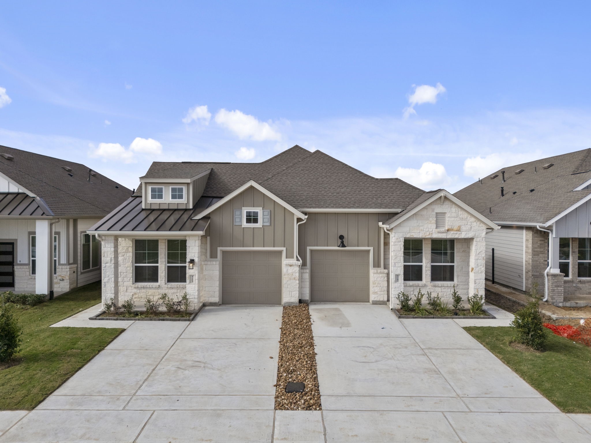 5243 Celestial Court Iowa Colony, TX 77583 - Photo 3 of 37