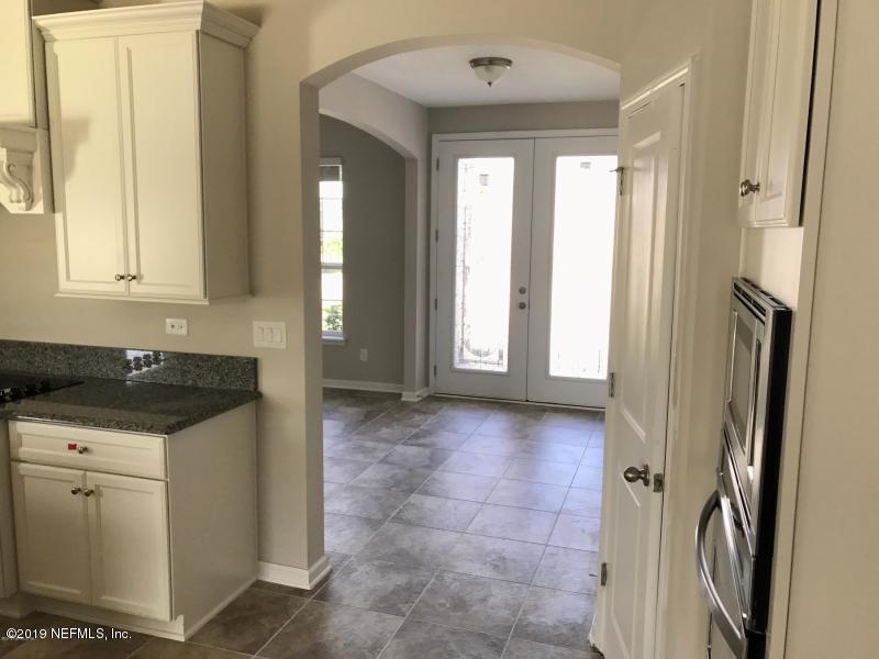 9927 Kevin Road Jacksonville, FL 32257 - Photo 3 of 20 2