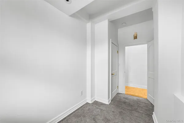 $369,000 | 3850 Hudson Manor Terrace, Unit LBE | Riverdale