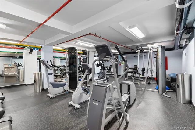 $395,000 | 3850 Hudson Manor Terrace, Unit LBE | Riverdale