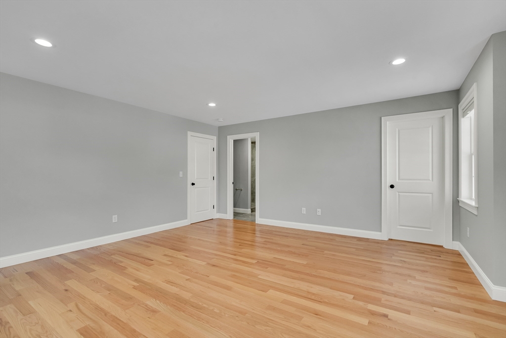 126 Dale Street Waltham, MA 02451 - Photo 21 of 42