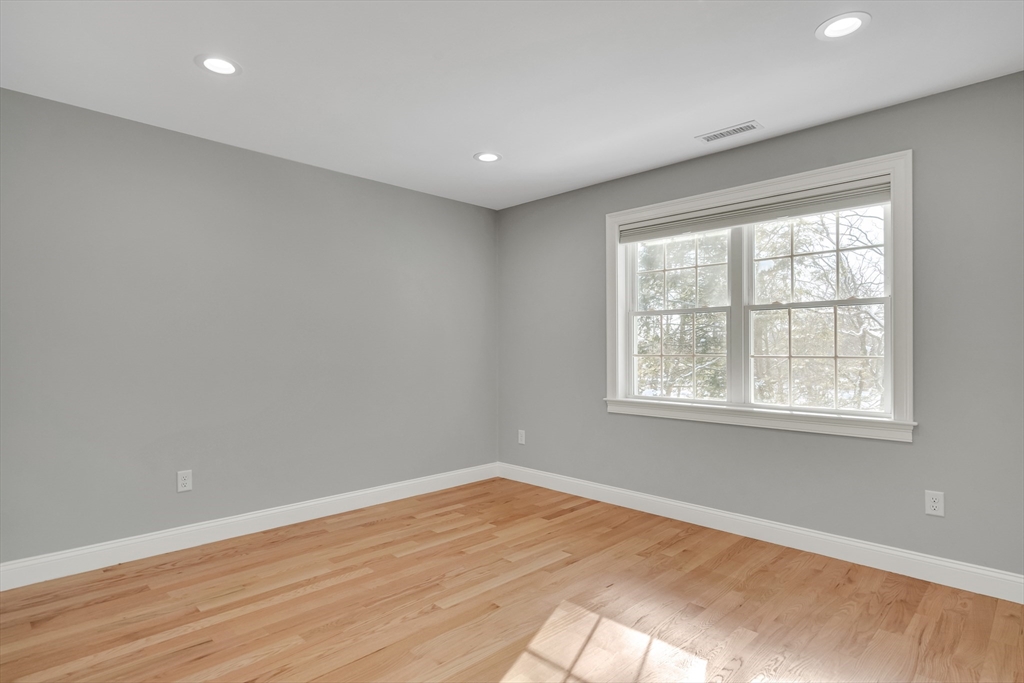 126 Dale Street Waltham, MA 02451 - Photo 28 of 42