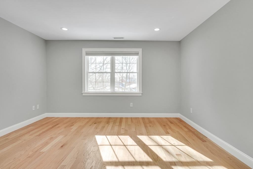 126 Dale Street Waltham, MA 02451 - Photo 32 of 42