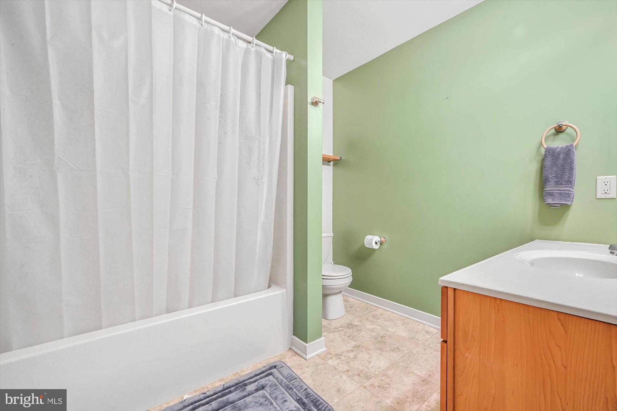 300 House Rock Road Pequea, PA 17565 - Photo 18 of 37 Bathroom