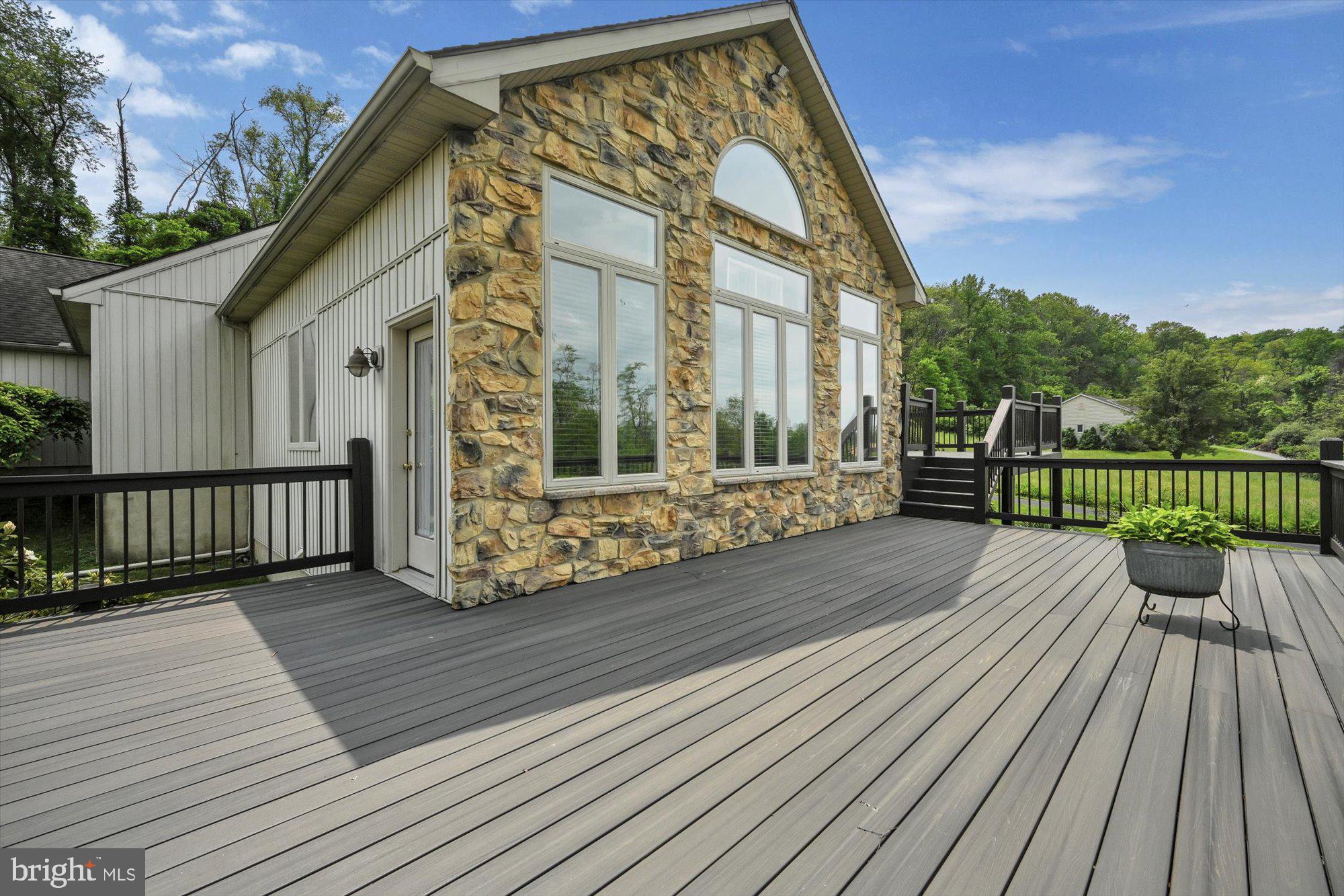 300 House Rock Road Pequea, PA 17565 - Photo 31 of 37 Deck