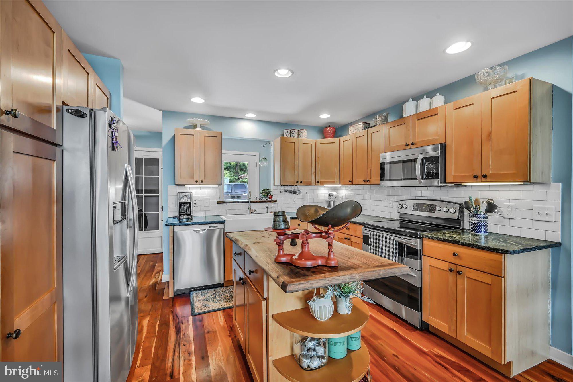 300 House Rock Road Pequea, PA 17565 - Photo 7 of 37 Kitchen
