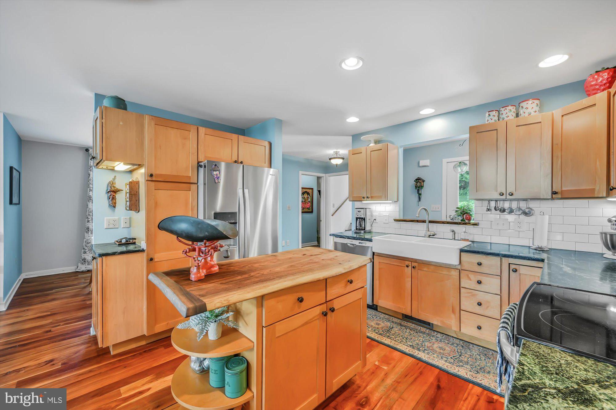 300 House Rock Road Pequea, PA 17565 - Photo 8 of 37 Kitchen