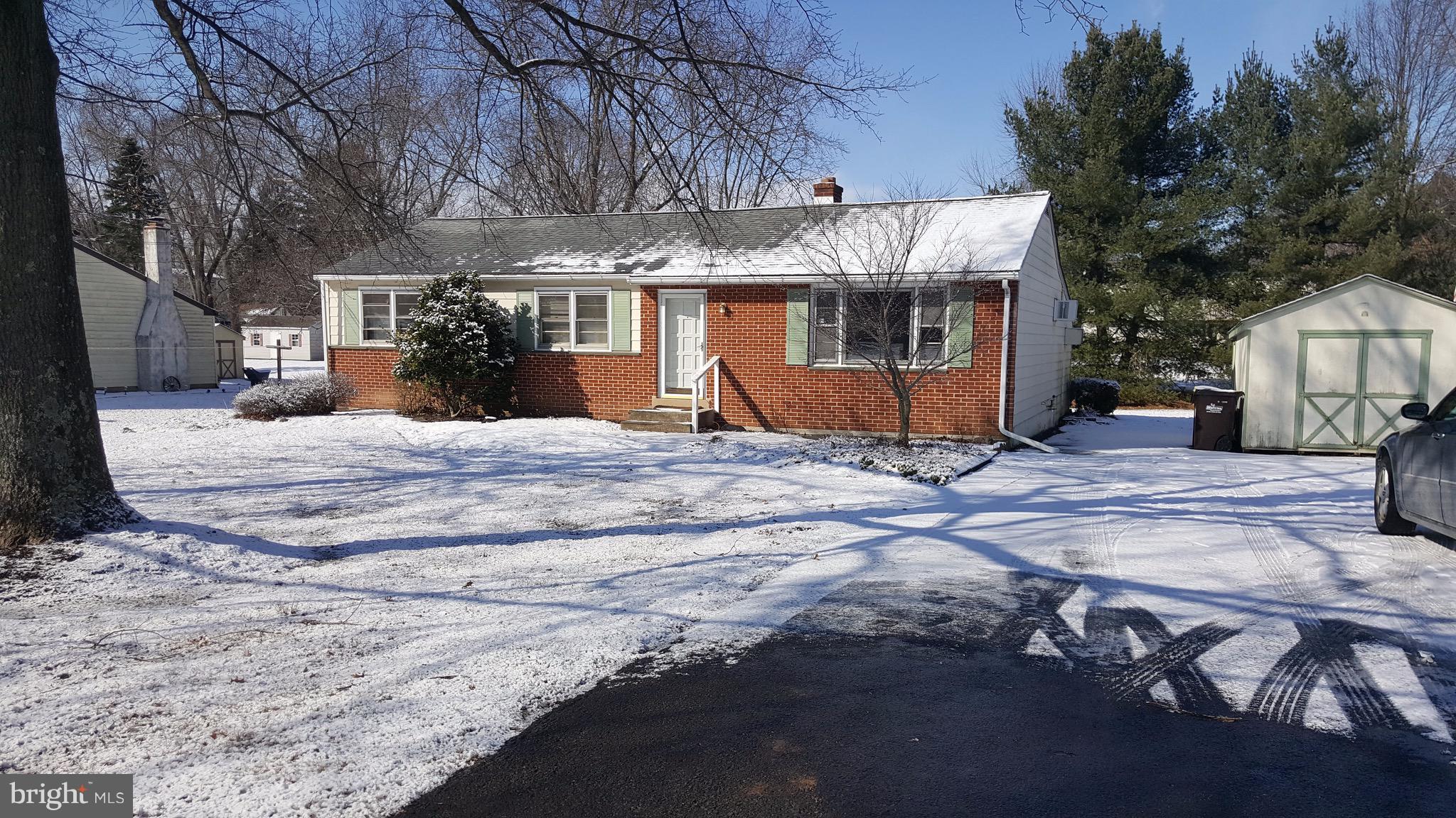 2334 East Orvilla Road Hatfield, PA 19440 - Photo 6 of 23 Gallery Image 6