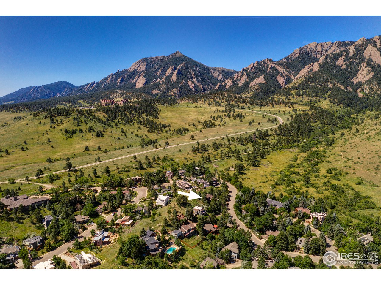 390 Hollyberry Lane Boulder, CO 80305 - Photo 2 of 18