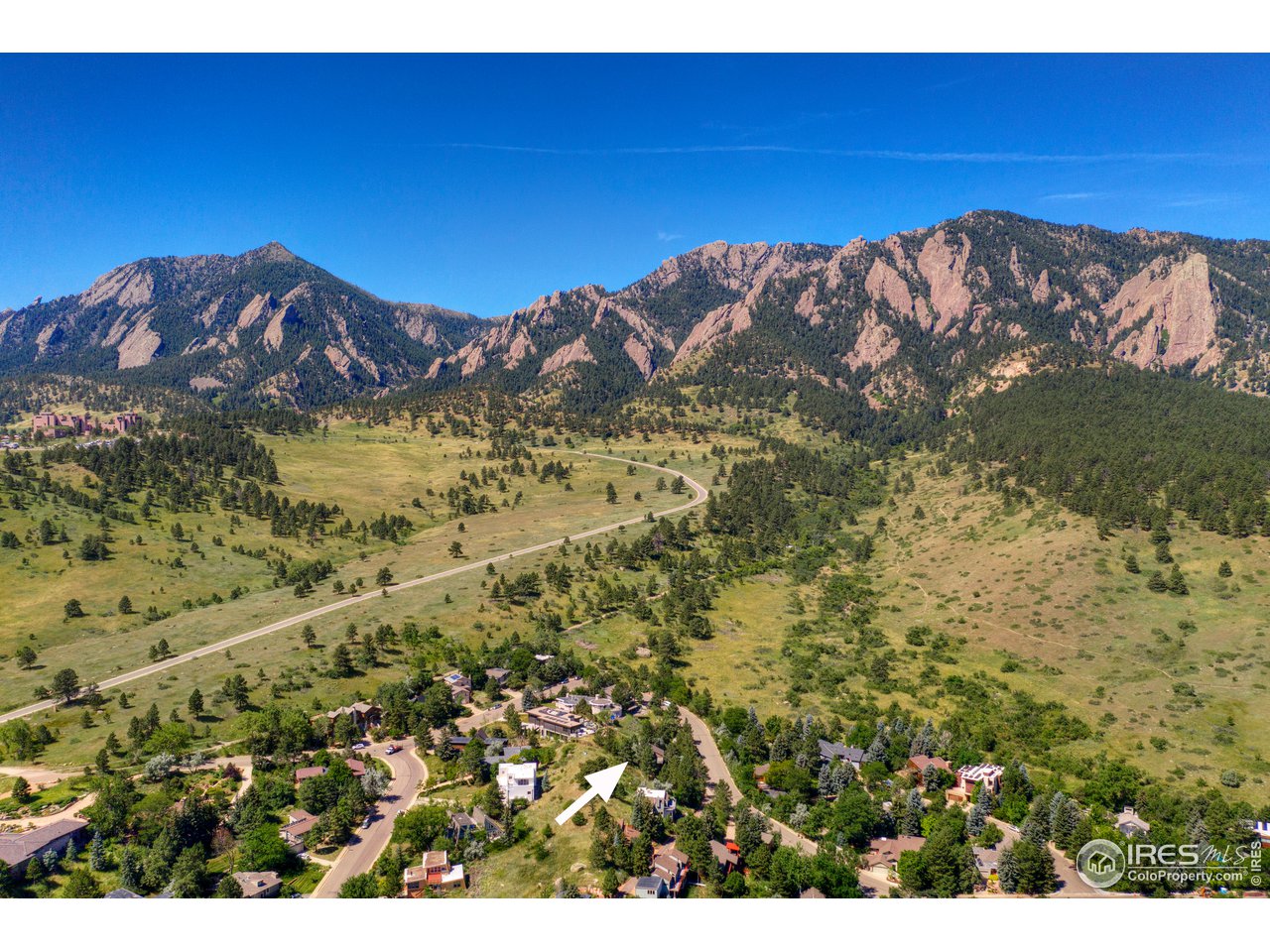 390 Hollyberry Lane Boulder, CO 80305 - Photo 10 of 18