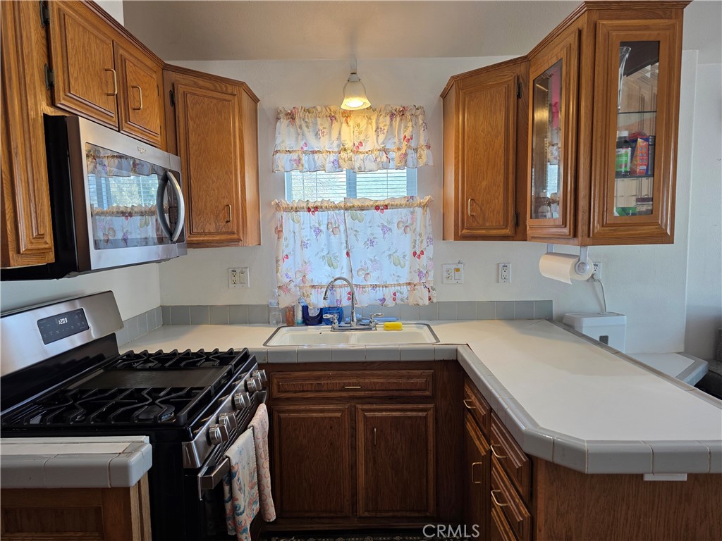 32300 San Timoteo Canyon Road, Unit 186 Redlands, CA 92373 - Photo 11 of 35