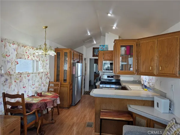 $125,000 | 32300 San Timoteo Canyon Road, Unit 186, Redlands, CA 92373