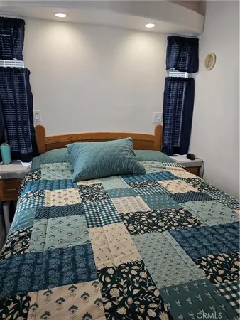 $125,000 | 32300 San Timoteo Canyon Road, Unit 186, Redlands, CA 92373