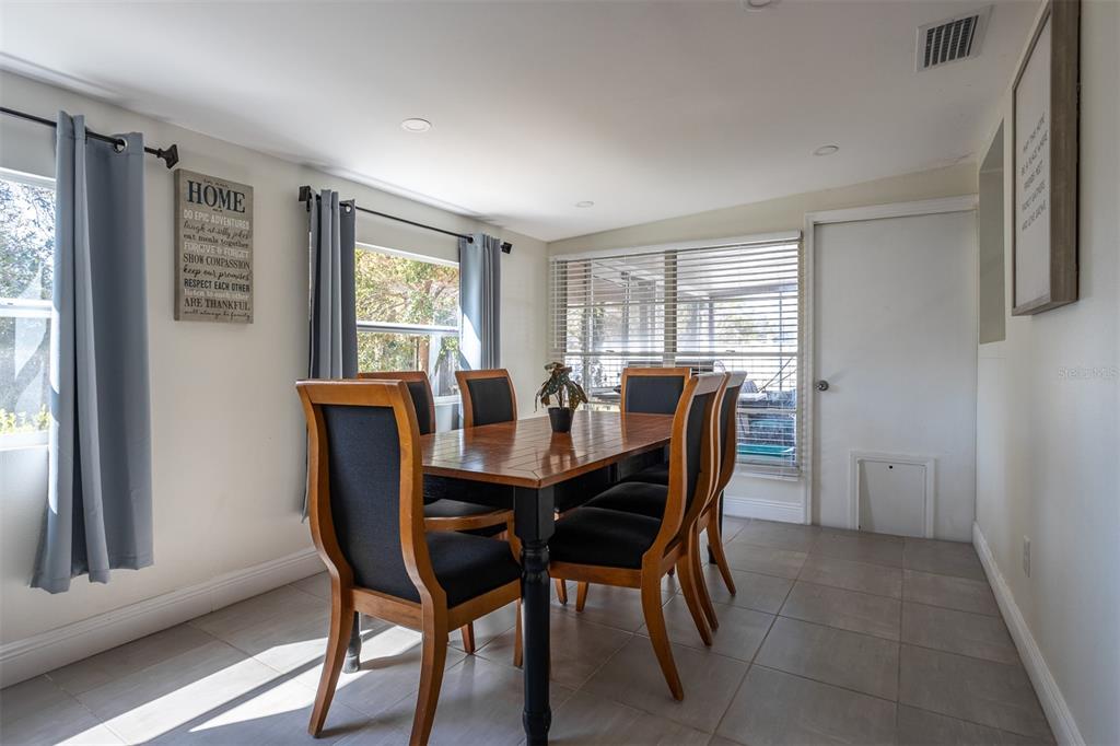 806 Chadsworth Avenue Seffner, FL 33584 - Photo 27 of 38