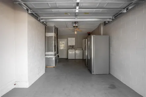 $420,000 | 806 Chadsworth Avenue, Seffner, FL 33584