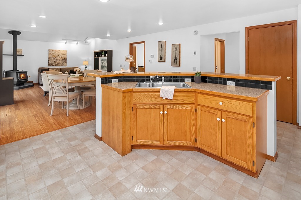 13731 Batten Road Northeast Duvall, WA 98019 - Photo 12 of 25 Gallery Image 12