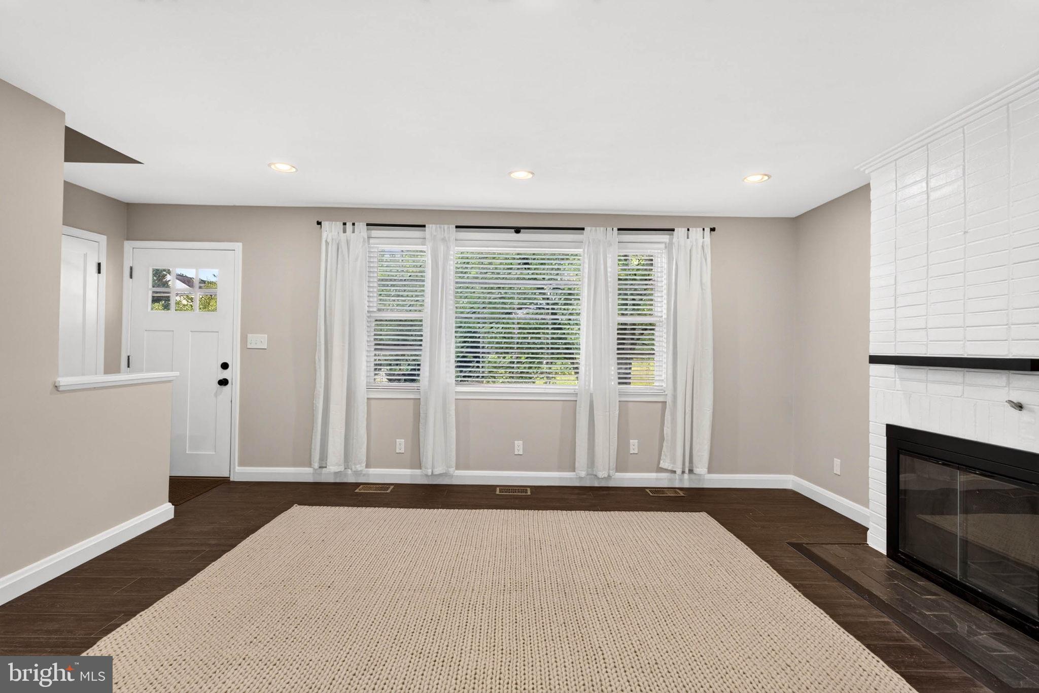 515 South Rolling Road Baltimore, MD 21228 - Photo 10 of 72 Gallery Image 10