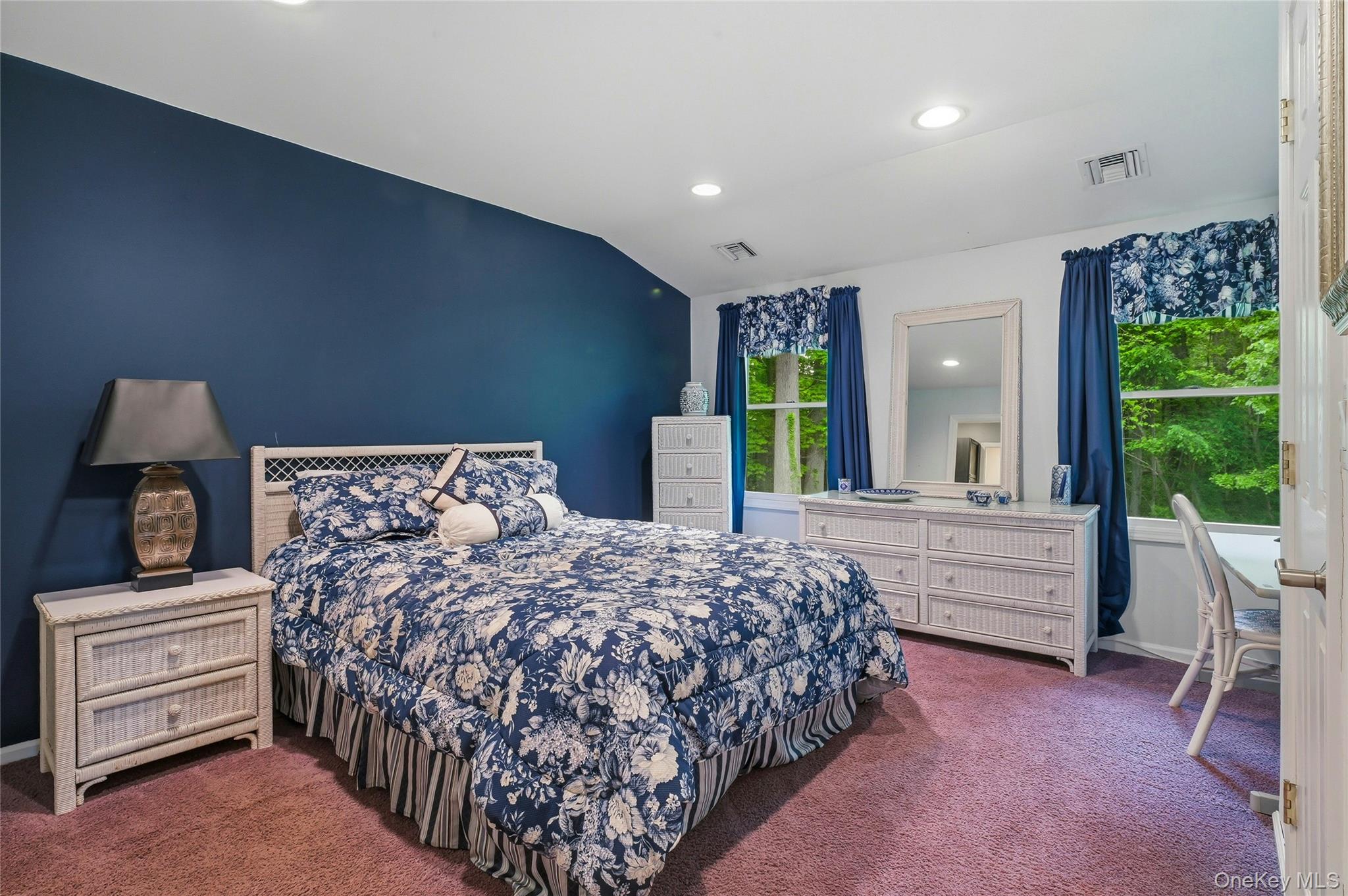 25 Edcris Lane Huntington, NY 11743 - Photo 27 of 40 Bedroom 2