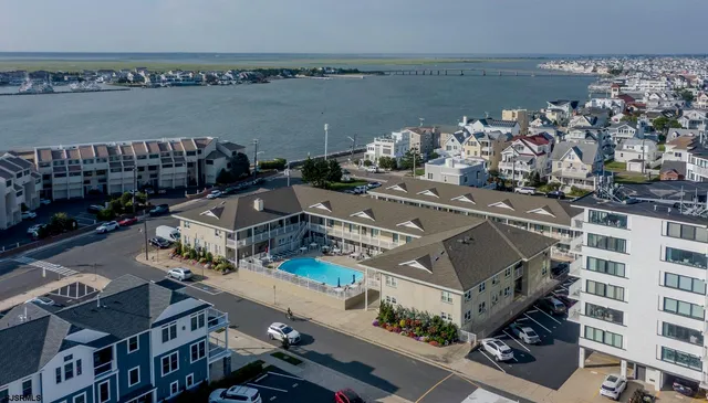 a view of building and outdoor space