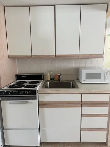 $18,000 | 1600 Atlantic Avenue, Unit 55, Longport, NJ 08403