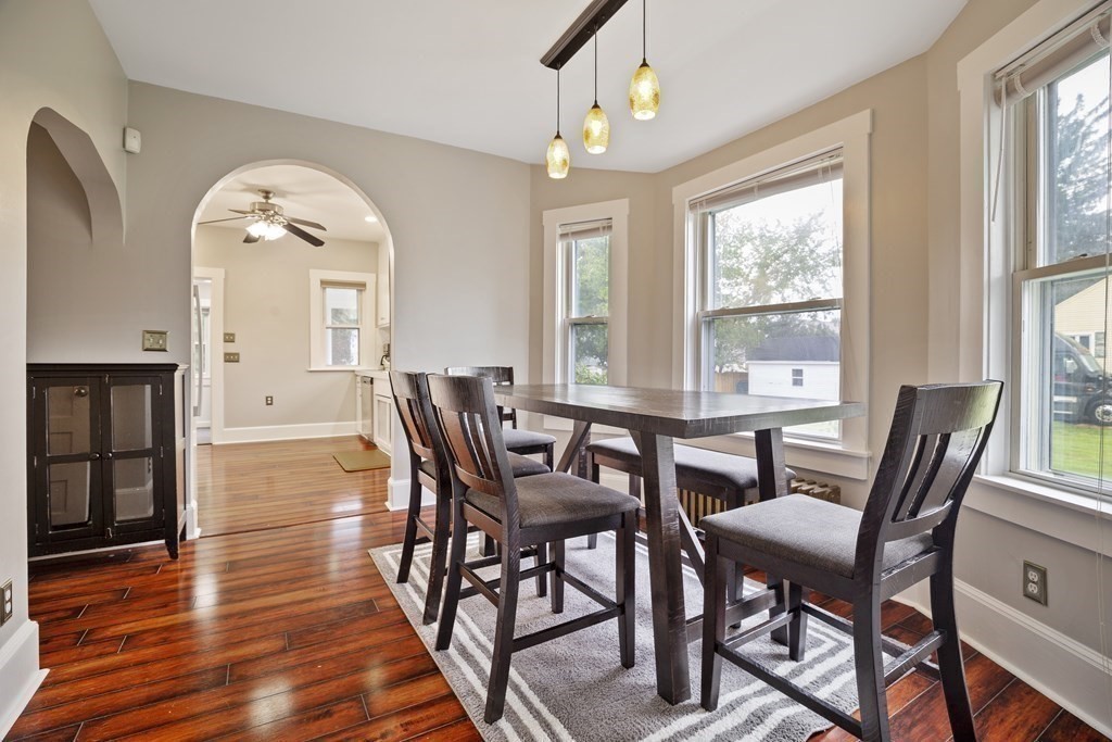 27 Draper Road Framingham, MA 01702 - Photo 12 of 42 Gallery Image 12