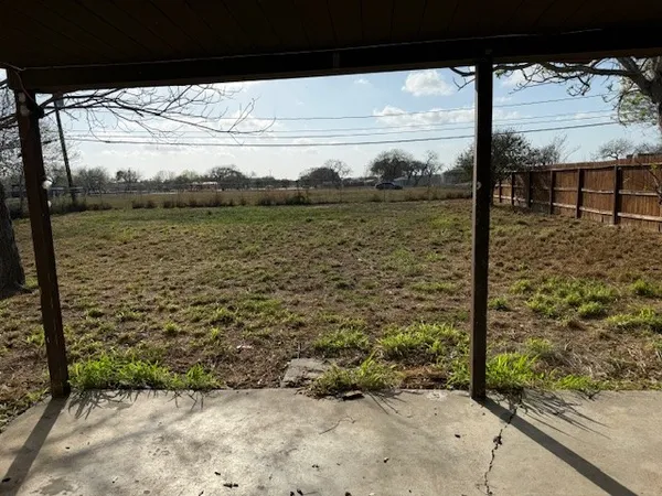 $1,450 | 2756 Morrow Drive, Corpus Christi, TX 78410