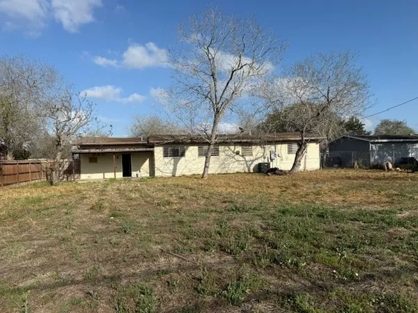 $1,450 | 2756 Morrow Drive, Corpus Christi, TX 78410