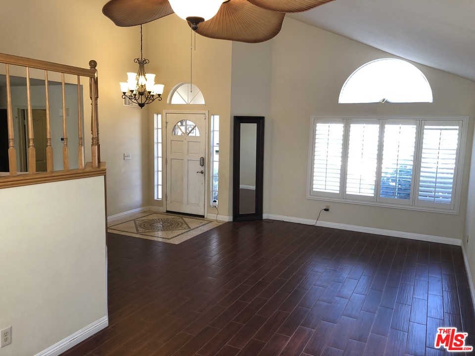 7271 Wood Road Riverside, CA 92506 - Photo 5 of 21