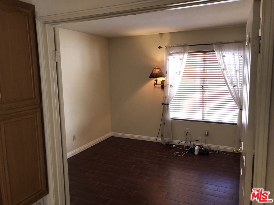 7271 Wood Road Riverside, CA 92506 - Photo 9 of 21