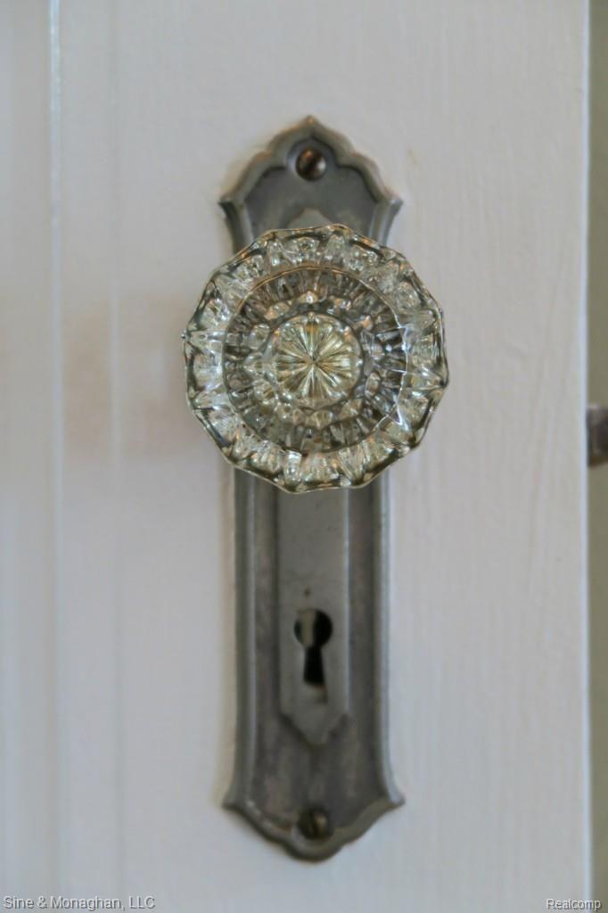 867 Fisher Road Grosse Pointe, MI 48230 - Photo 30 of 39 img_1214 - Copy.jpg