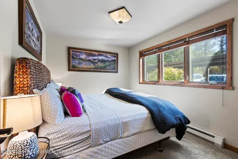 $939,000 | 4450 Berry Drive, Unit 3913, Wilson, WY 83014