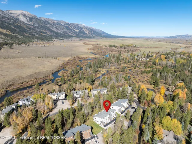$939,000 | 4450 Berry Drive, Unit 3913, Wilson, WY 83014
