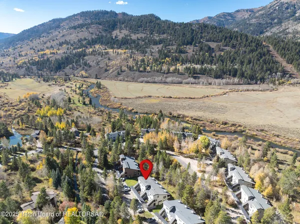 $939,000 | 4450 Berry Drive, Unit 3913, Wilson, WY 83014