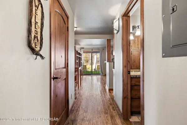 $939,000 | 4450 Berry Drive, Unit 3913, Wilson, WY 83014