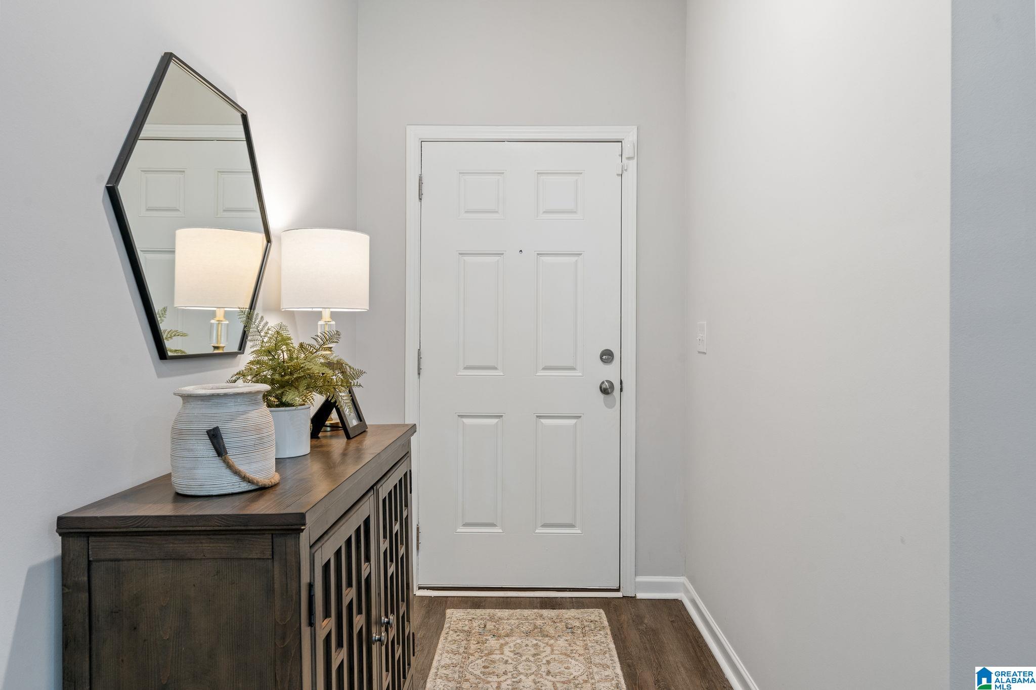 323 Troubadour Lane Jasper, AL 35501 - Photo 2 of 27