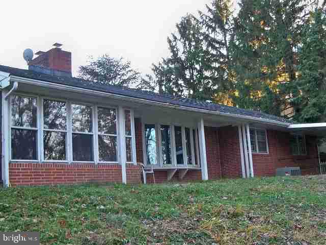 4116 Crestview Road Harrisburg, PA 17112 - Photo 3 of 12 Gallery Image 3