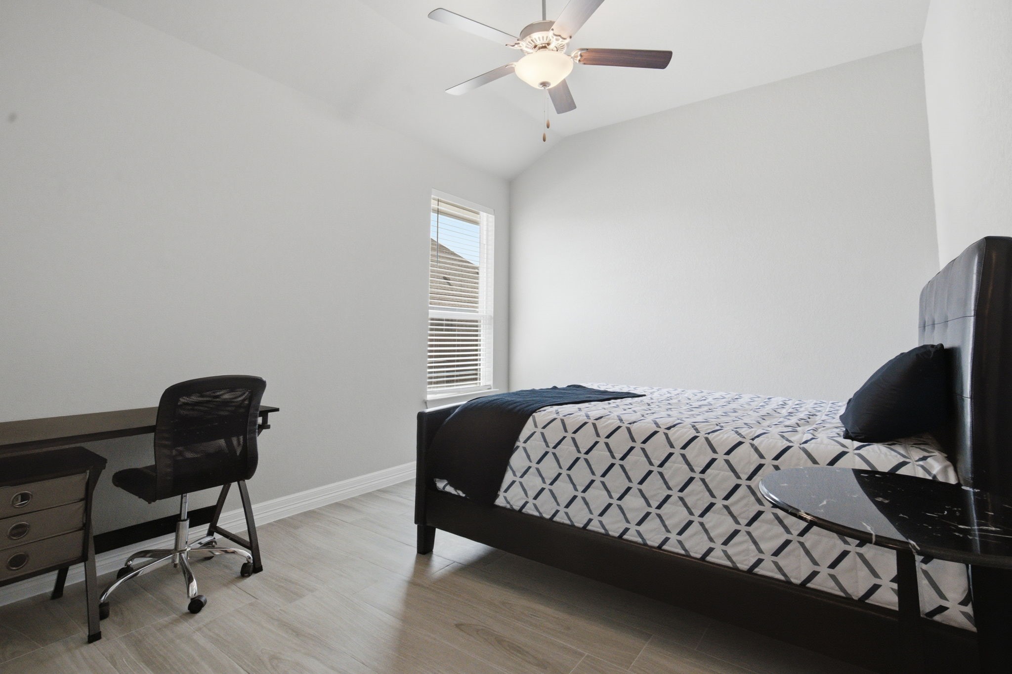 30523 Setterfeld Circle Fair Oaks Ranch, TX 78015 - Photo 26 of 36