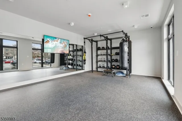 $3,425 | 434 Springfield Avenue, Unit 119, Berkeley Heights, NJ 07922