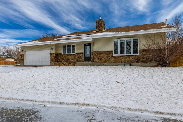 $464,900 | 4411 Puma Drive, Casper, WY 82604