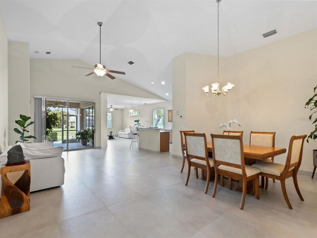 8135 Indigo Ridge Terrace Bradenton, FL 34201 - Photo 15 of 83